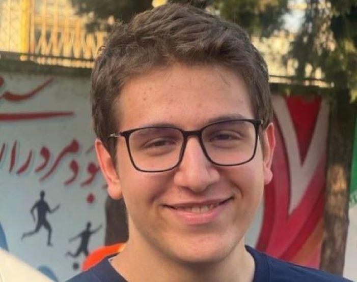 از تحصیل در مدرسه تیزهوشان رشت تا تشویق های پدرومادری که پزشک هستند