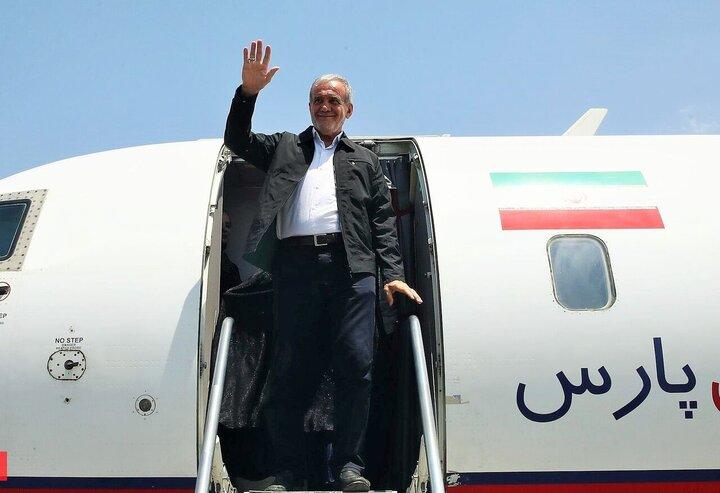 رییس جمهور وارد مشهد شد