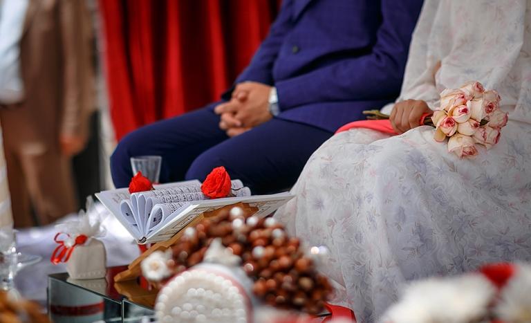 افزایش میانگین ۵.۵ و ۳.۵ ساله سن ازدواج زنان و مردان
