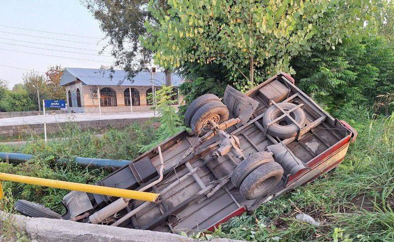 واژگونی اتوبوس واژگونی اتوبوس