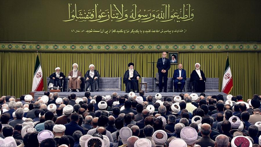 امت سازی؛ مهمترین درس پیامبر اسلام(ص)/اختلاف نظر و سلیقه نباید در همدستی و هم بازویی ملت تأثیر بگذارد