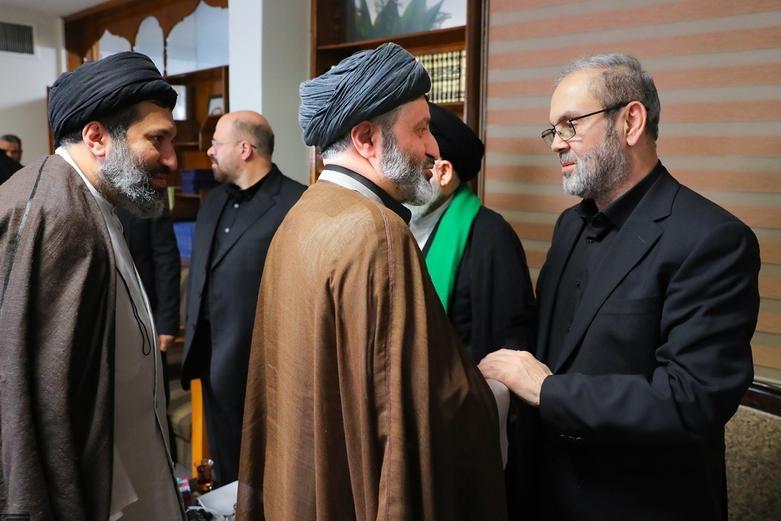 تصاویر/پسران رهبر انقلاب در دفتر حزب‌الله لبنان