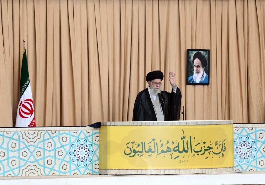 در انجام وظیفه نه تعلل می کنیم، نه شتابزده می شویم/ کار نیروهای مسلح ما قانونی و مشروع بود