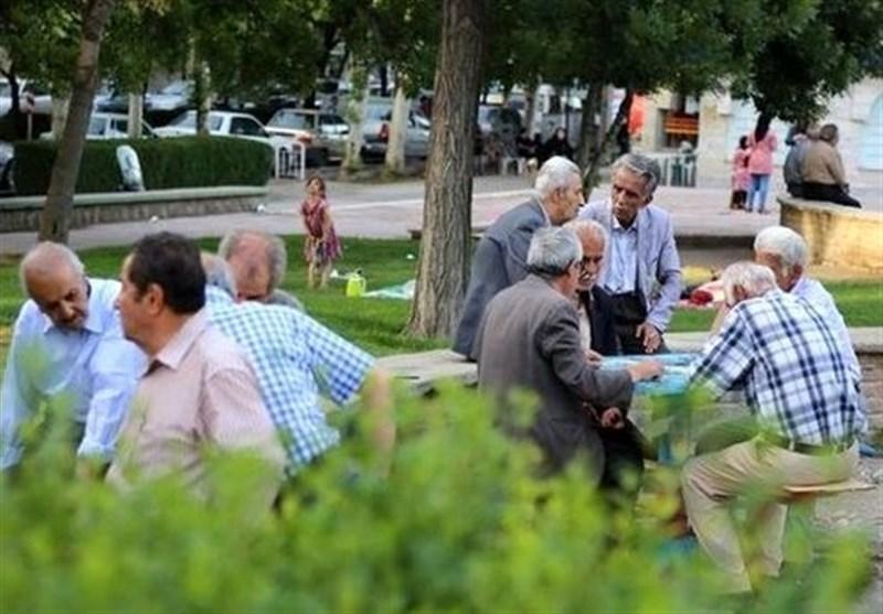 شغل دوم بعد از ۳۰ سال کار برای تأمینِ حداقل معاش خانواده