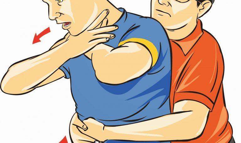 نجات جان یک پدر با کمک  تلفنی اورژانس۱۱۵ بعد از گیر کردن قرص در گلو