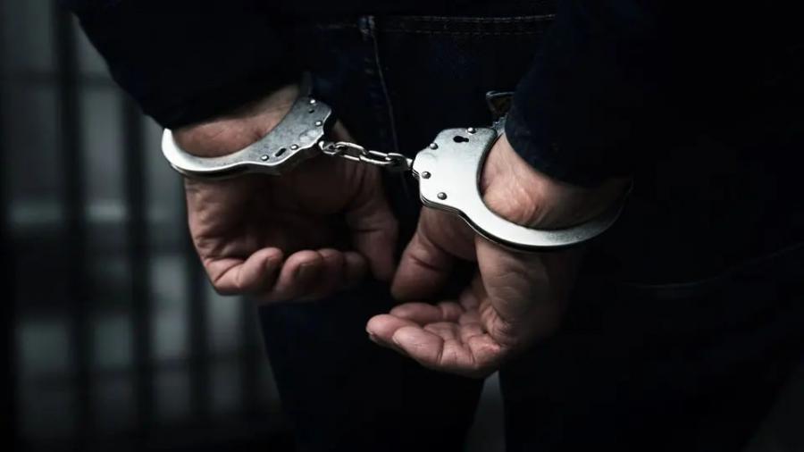 دستگیری یک «کارچاق کن» و مدعی اعمال نفوذ در دستگاه قضائی گیلان