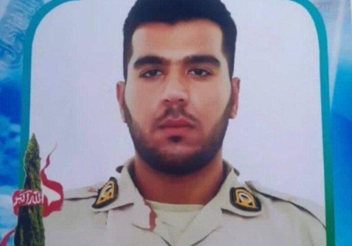 مرزبان ایوانی در مناطق مرزی کردستان جان باخت