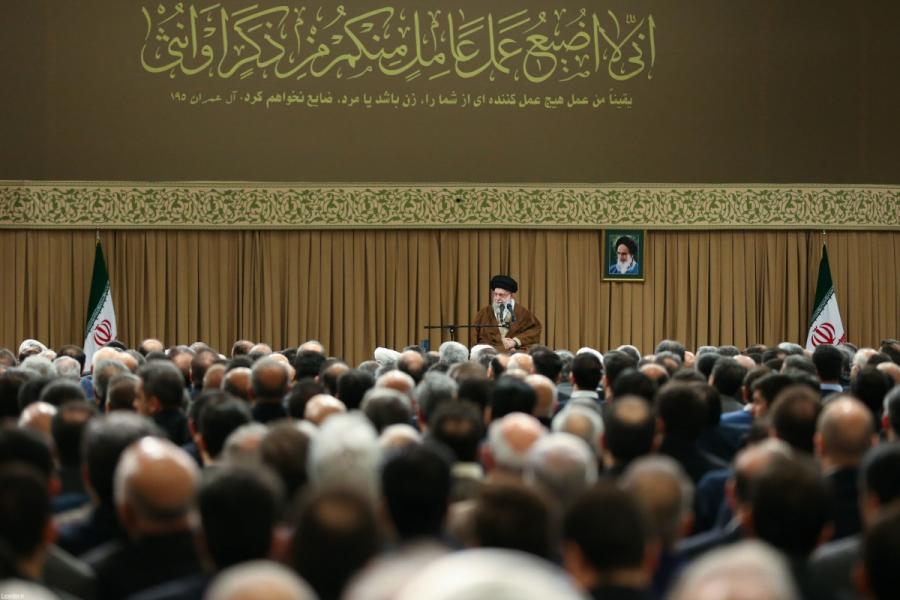 در زمینه نشان دادن پیشرفت ها کم کاریم/ ما به یک کار مهم رسانه ای نیاز داریم در زمینه نشان دادن پیشرفت ها کم کاریم/ ما به یک کار مهم رسانه ای نیاز داریم