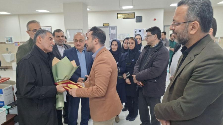 اهدای دستگاه دیالیز به بیمارستان صومعه سرا به نیت همسرِ درگذشته