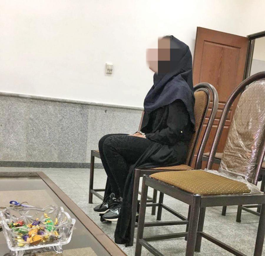 کلاهبرداری زن ۲۰ ساله با فروش سکه‌های تقلبی در رودسر