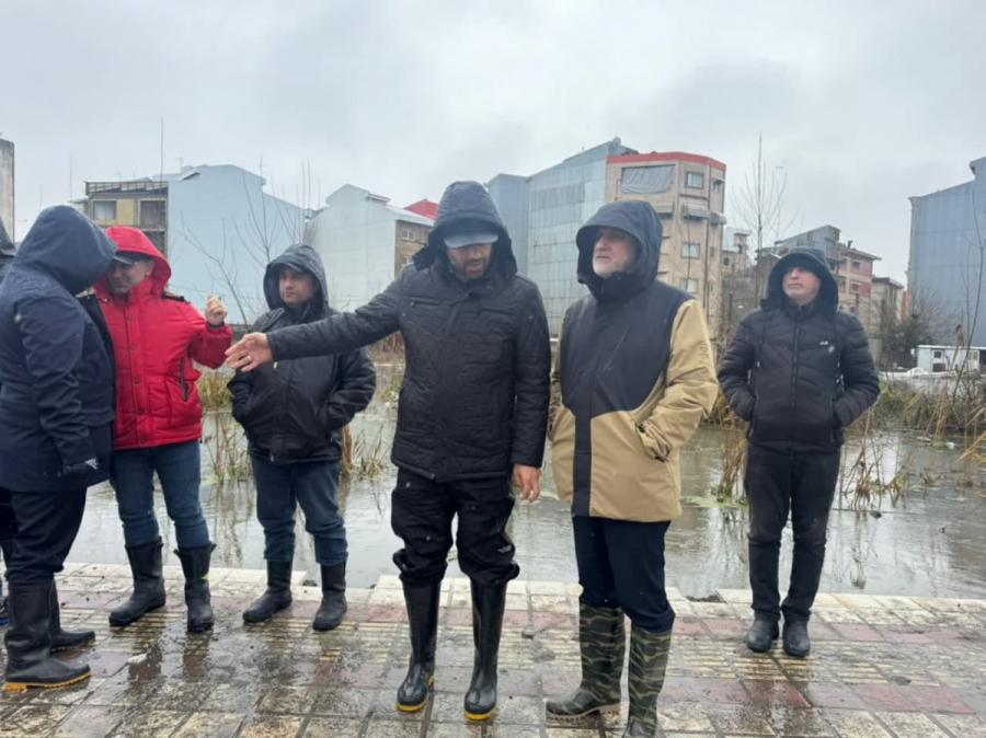 بازدید دادستان رشت از وضعیت محور ژ۵ رشت/تشکیل پرونده برای مدیرانی که در آبگرفتگ بازدید دادستان رشت از وضعیت محور ژ۵ رشت/تشکیل پرونده برای مدیرانی که در آبگرفتگ