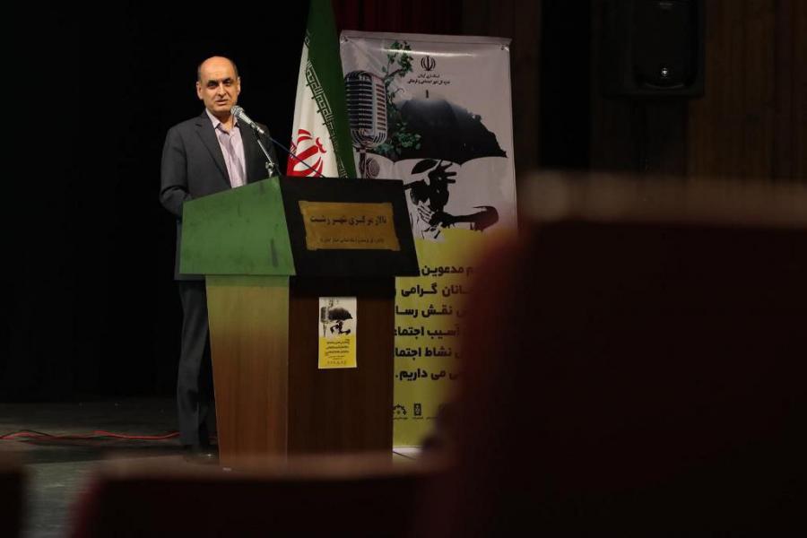 رسانه‌ها در حل مشکلات جامعه، تصمیم‌ساز هستند