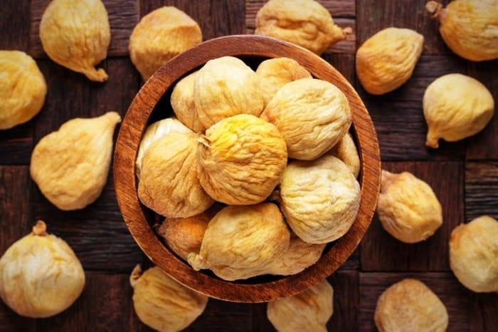 کلسیم سازترین میوه را می شناسید؟