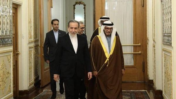 نامه رئیس جمهور آمریکا به وزیر خارجه ایران تحویل داده شد