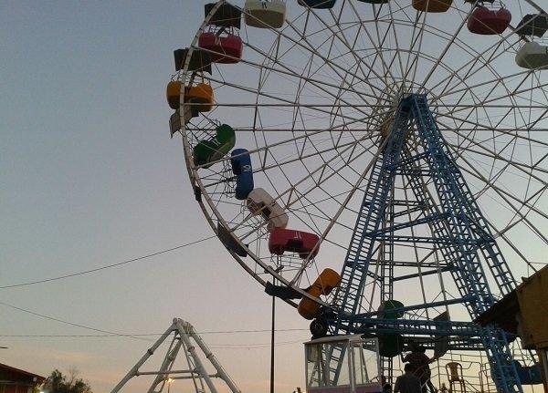 نجات ۳۱ شهروند گرفتار در چرخ و فلک شهربازی شهرری
