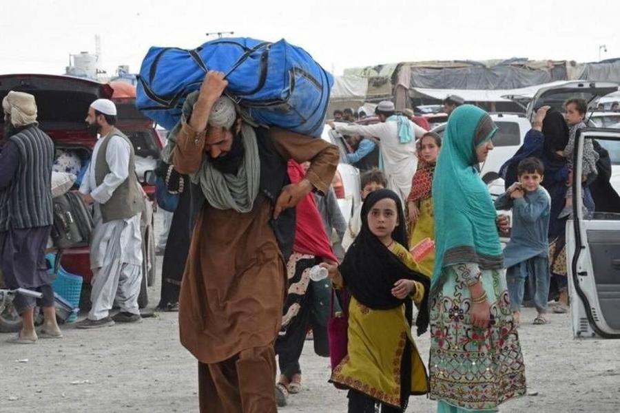 حضور بیش از ۶ میلیون اتباع مجاز و غیر مجاز افغانستانی در کشور