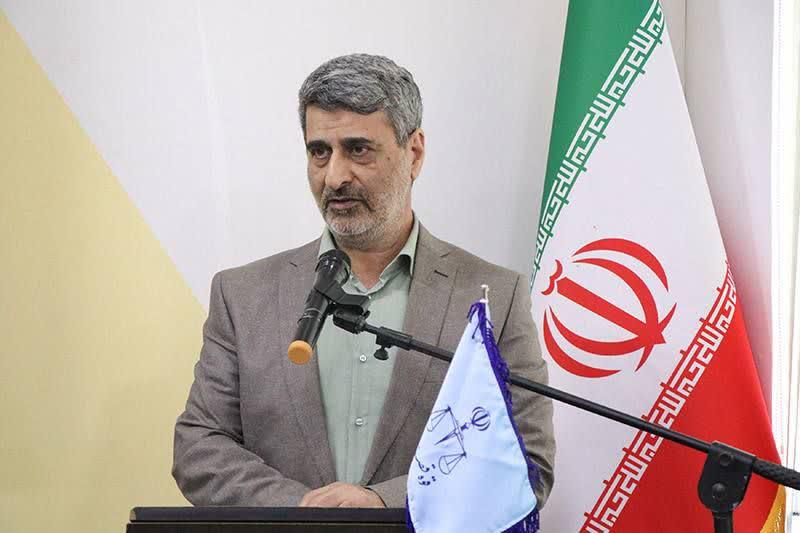 تمرکز بر کاهش آسیب های اجتماعی کودکان