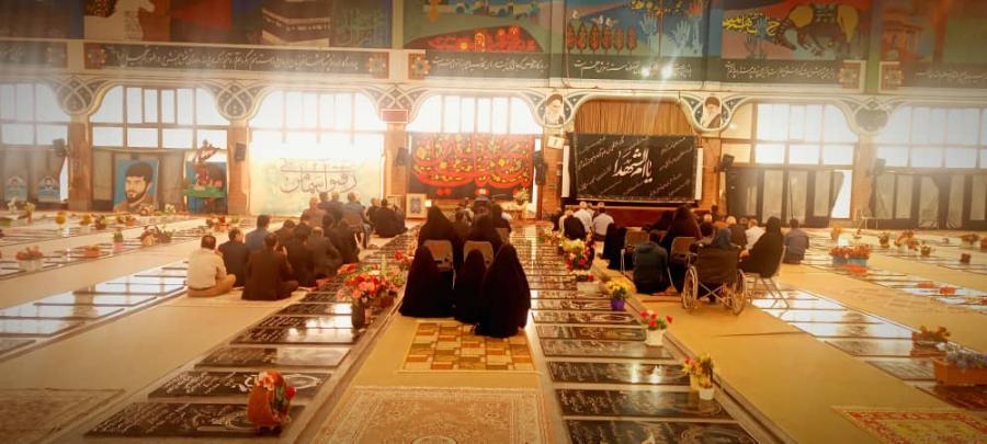 مادر شهید فرهاد گلرخ آسمانی شد