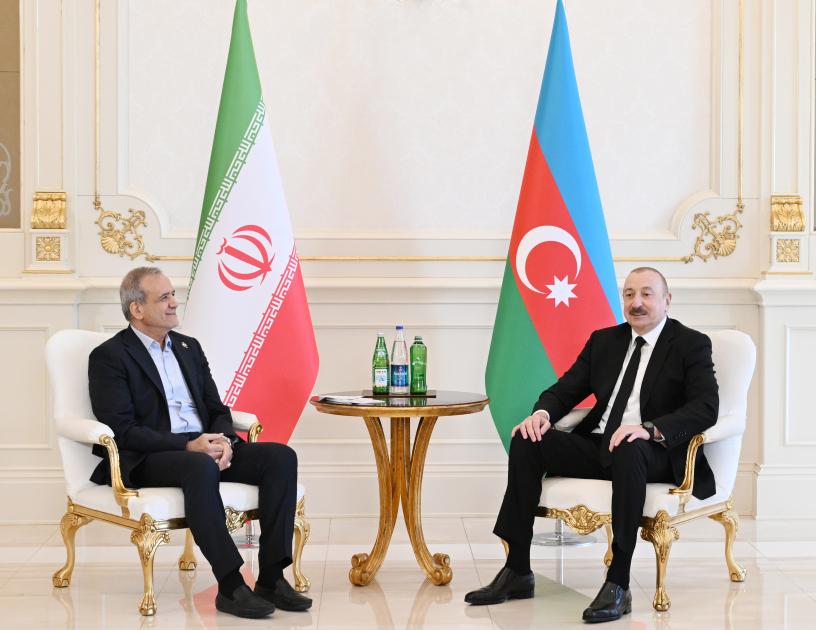 ایران و آذربایجان می‌توانند صلح و امنیت را در منطقه برقرار کنند