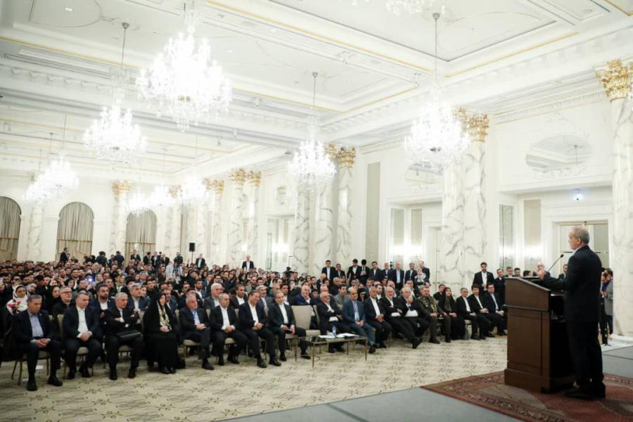 سفر حق شناس به آذربایجان سفر حق شناس به آذربایجان