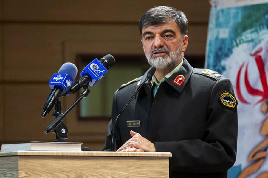 سردار رادان: اراذل و اوباش باید سوراخ‌موش بخرند