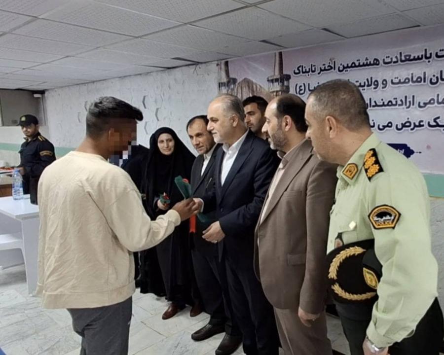 آزادی ۳۱ زندانی و تمدید مرخصی ۲۱۳ نفر با بازدید دادستان گیلان از زندان رشت آزادی ۳۱ زندانی و تمدید مرخصی ۲۱۳ نفر با بازدید دادستان گیلان از زندان رشت