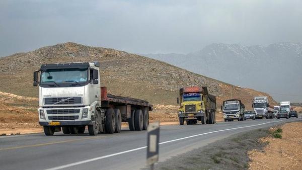 تامین اجتماعی: چندبرابر شدن حق بیمه رانندگان کامیون صحت ندارد