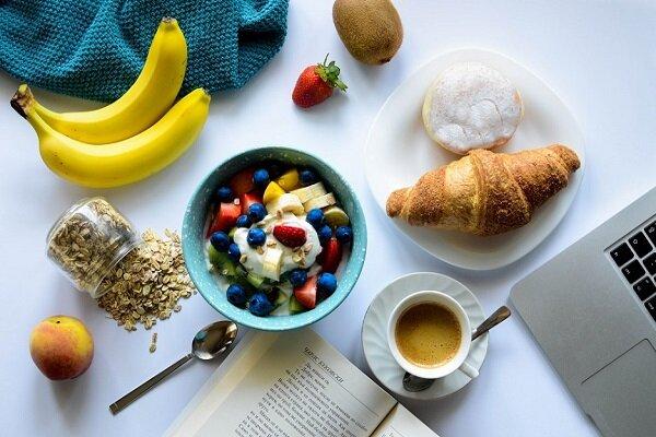 کیک و بیسکوئیت به عنوان وعده صبحانه، برای کودکان ارزش غذایی ندارد