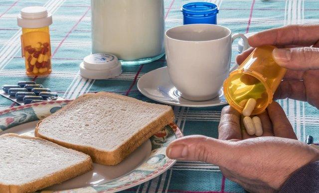 داروهایی که نباید با دمنوش مصرف کنیم