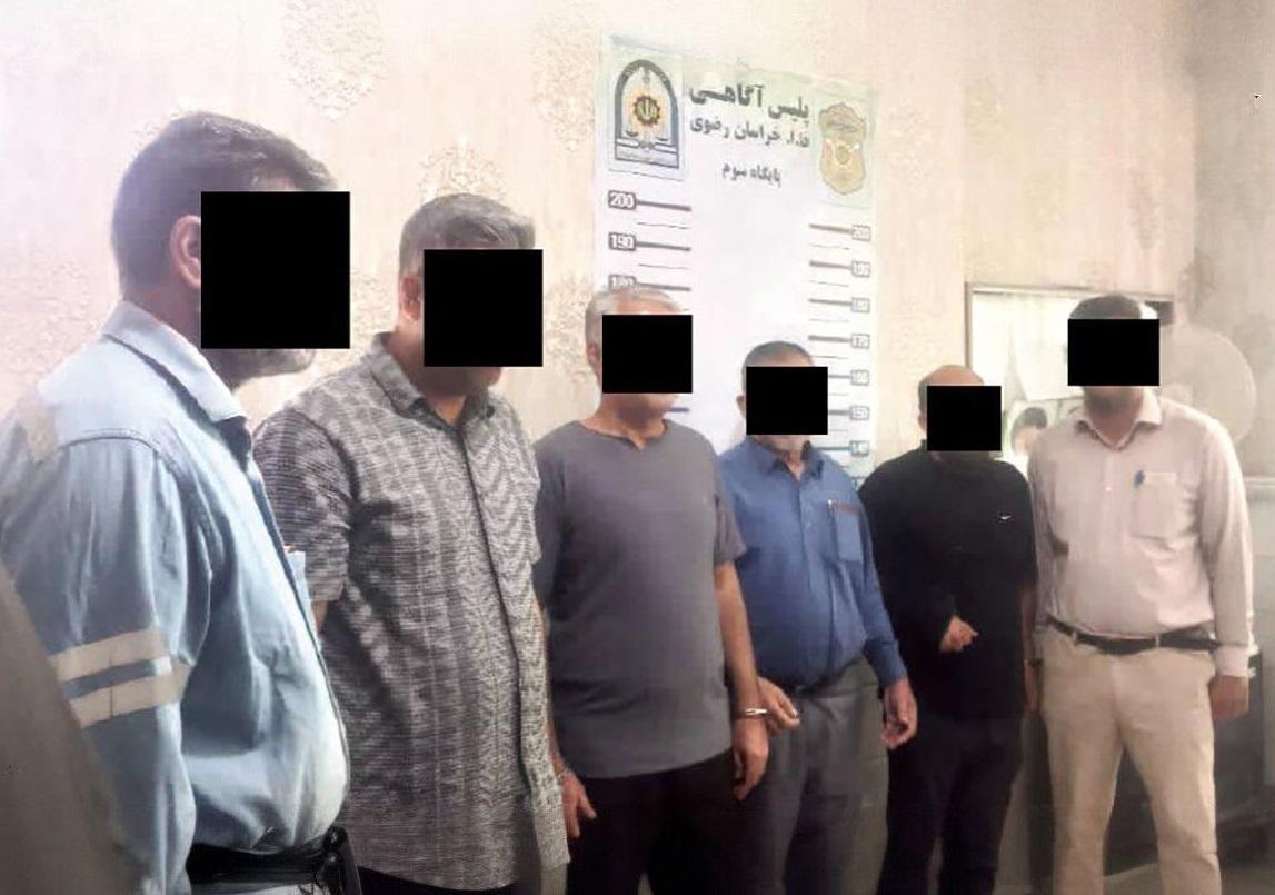 ۵  نیروی شرکت برق مشهد به اتهام سرقت کابل بازداشت شدند