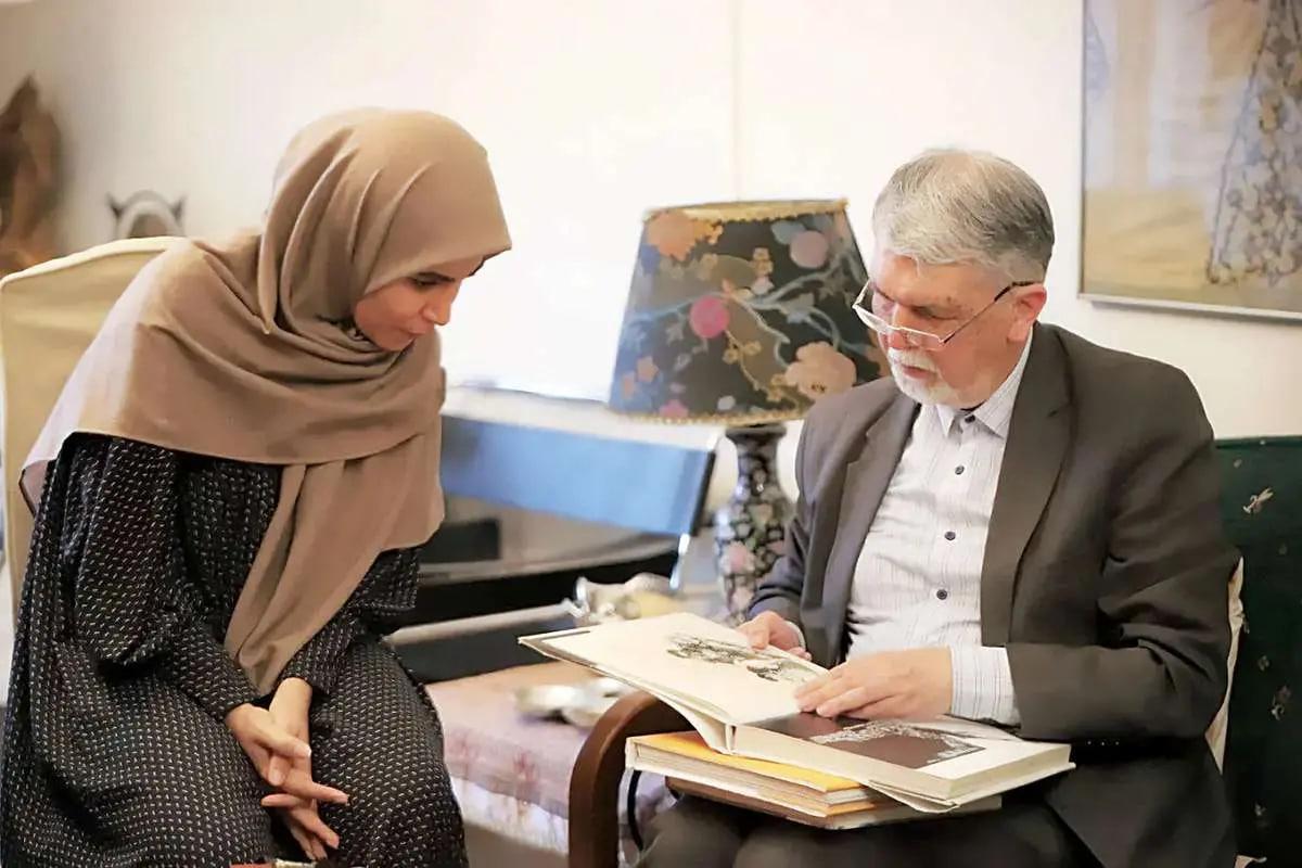 نادره رضایی، معاون پُرحاشیه وزیر ارشاد برکنار شد