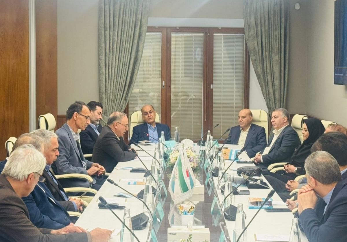 استاندار در سفر به روسیه خبر داد: گیلان، محور توسعه همکاری های بانکی ایران و روسیه در مسکو