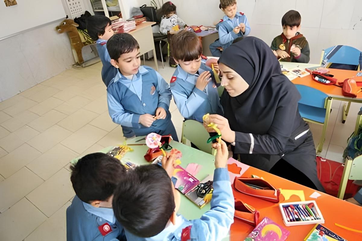 آموزش پیش‌دبستانی از پنج سالگی باید به‌صورت دولتی باشد