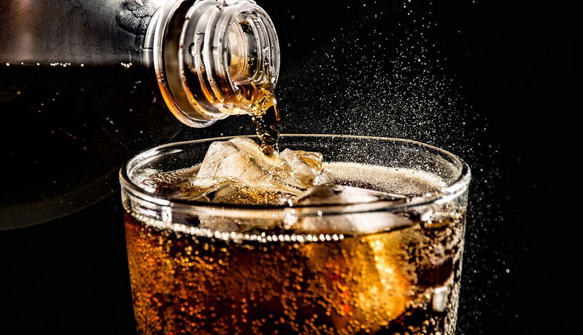 نوشابه رژیمی سلامت کبد را بیشتر تهدید می‌کند