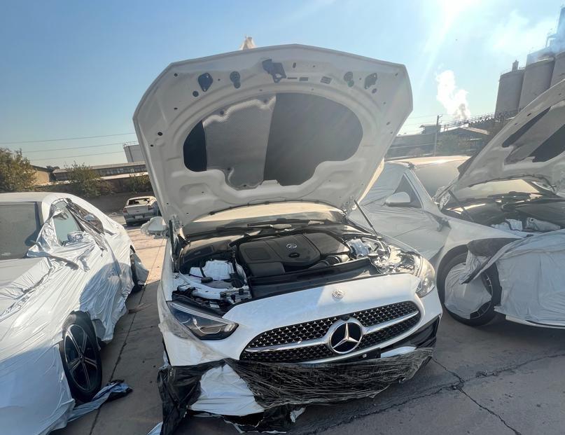 مرسدس بنز مرسدس بنز
