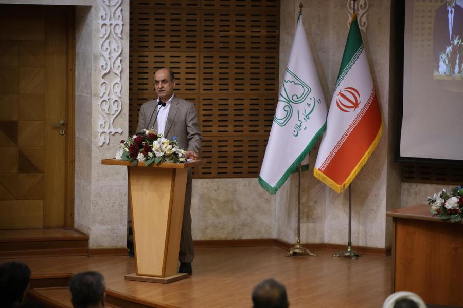 توسعه، بدون حفاظت از طبیعت و استفاده از نخبگان، پایدار نمی‌ماند