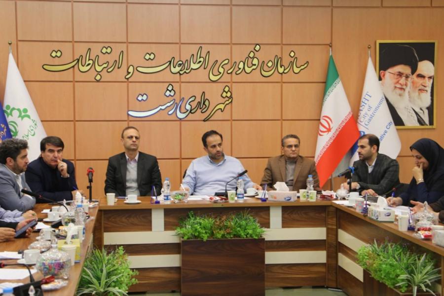 تمرکز شهرداری رشت بر درآمدهای پایدار شهری/ مهلت بسته تشویقی عوارض و مشوق های درآمدی تا پایان آذرماه