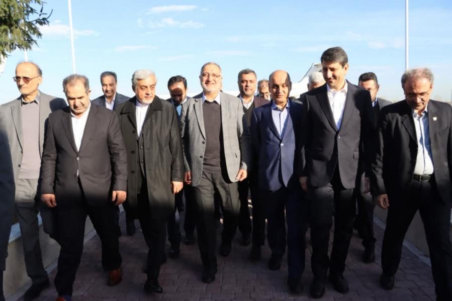 شهردار تهران و وزیر ارتباطات و فناوری اطلاعات وارد رشت شدند