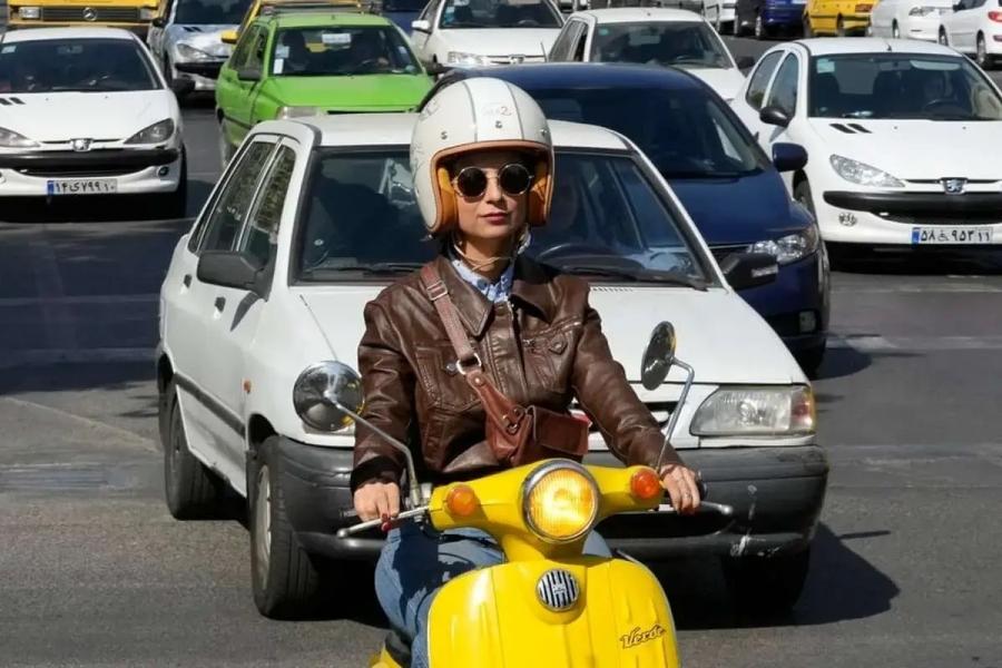 مصوبه صدور گواهینامه موتورسیکلت برای بانوان ابلاغ شد