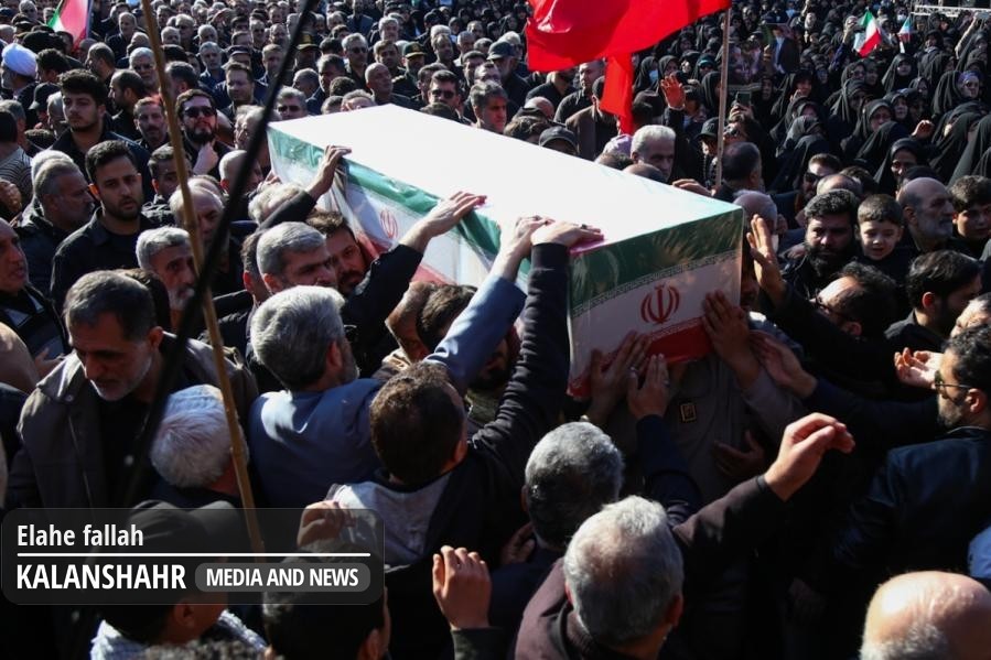  از رئیس ستاد کل نیروهای مسلح و فرمانده کل سپاه تا جمعی از سرداران 