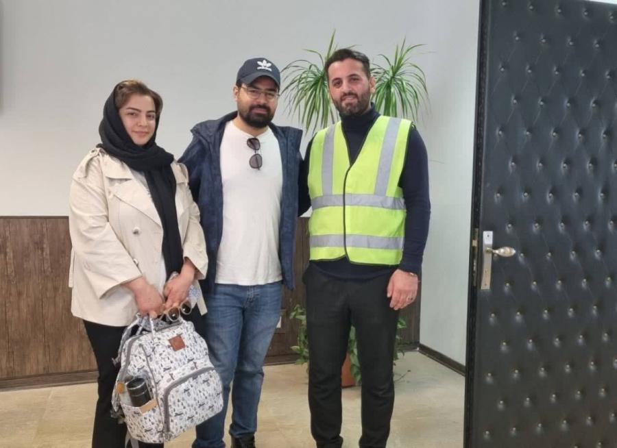 پاکبانِ پاکدست منطقه آزاد انزلی،کیف طلا و پول پیدا شده را به صاحبش تحویل داد