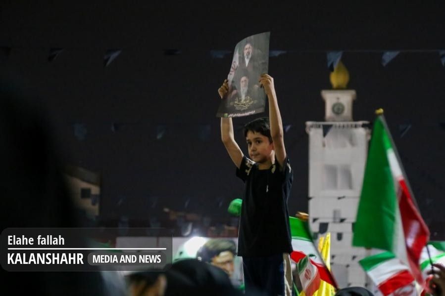 گزارش تصویری؛مراسم چهلمین روز شهادت رهبر انقلاب در میدان شهرداری رشت