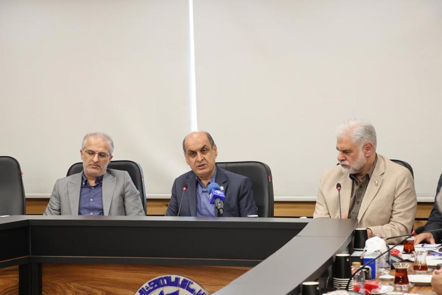 افزایش اهمیت بنادر و لجستیک گیلان در مسیر بازسازی کشور