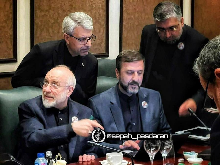 توافق تیم های مذاکره کننده برای تداوم مذاکرات/متون کتبی رد و بدل شد