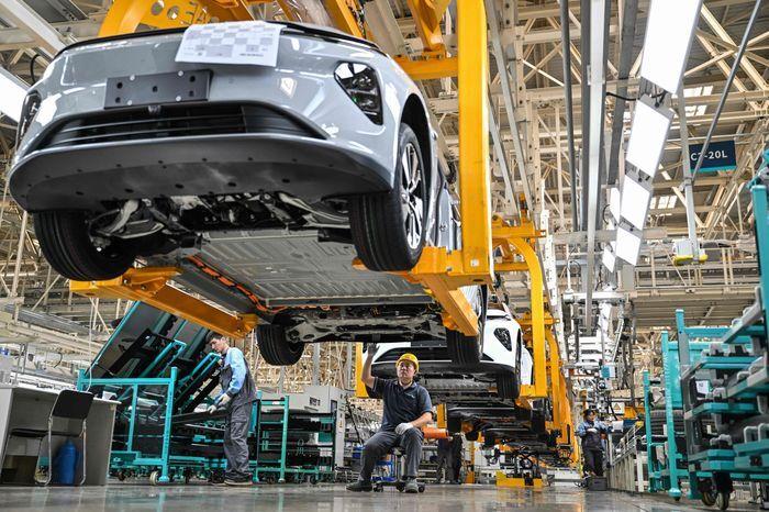 خیز بلند خودروهای مونتاژی در مسیر گرانی / چرا بازار خودروهای چینی به تب گرانی دچار شد؟