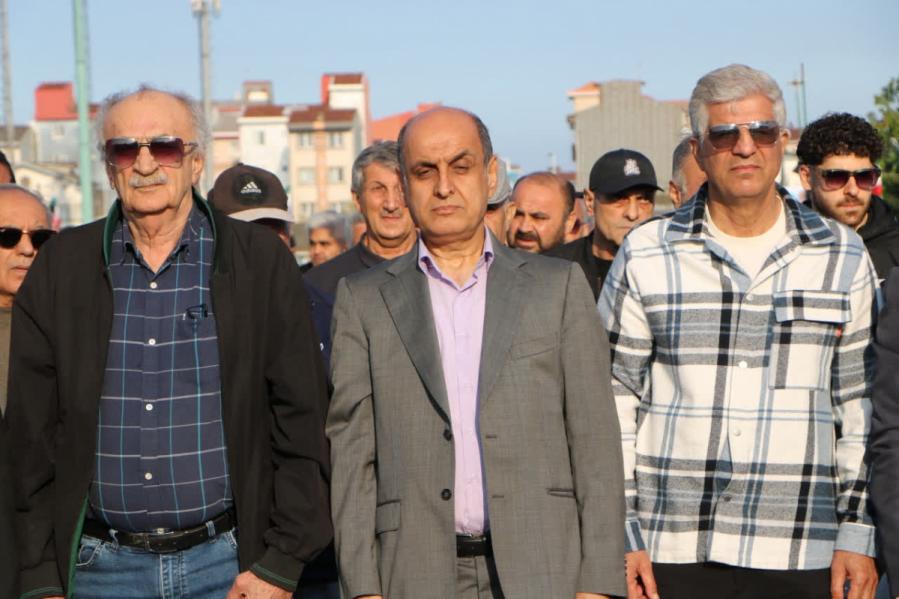 هادی حق شناس