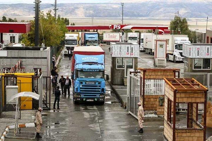 با هدف افزایش تردد کامیون های حمل کالا؛بخشی از دیوار مرز بازرگان برداشته می شود