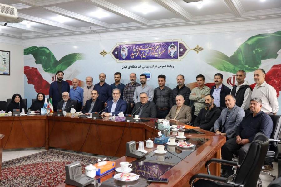  جامعه‌ی سالم در گرو داشتن معلمان پویا و کارگران پرتلاش است