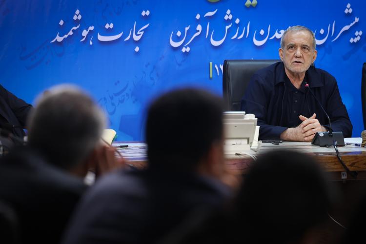 روایت رئیس جمهور از دیدار دو ساعته با رهبر انقلاب