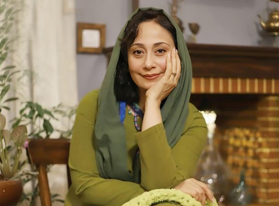بازیگر تئاتر در خواب مصنوعی به  سر می  برد